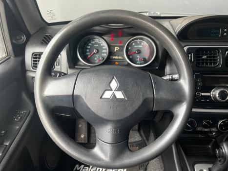 MITSUBISHI Pajero TR4 2.0 16V 4P, Foto 13