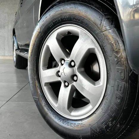MITSUBISHI Pajero TR4 2.0 16V 4P 4X4 FLEX, Foto 22