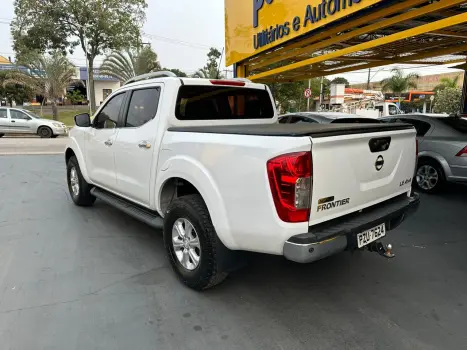 NISSAN Frontier 2.3 16V LE 4X4 CABINE DUPLA BI-TURBO DIESEL AUTOMTICO, Foto 5