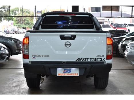 NISSAN Frontier 2.3 ATTACK CABINE DUPLA 4X4 BI-TURBO DIESEL AUTOMTICO, Foto 12