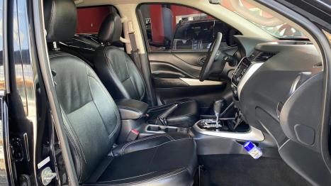 NISSAN Frontier 2.3 16V SE 4X4 CABINE DUPLA BI-TURBO DIESEL AUTOMTICO, Foto 6