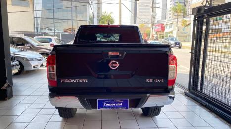 NISSAN Frontier 2.3 16V SE 4X4 CABINE DUPLA BI-TURBO DIESEL AUTOMTICO, Foto 10