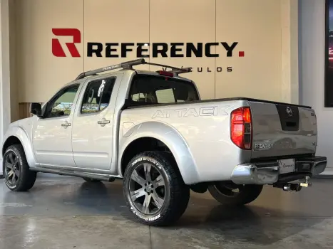 NISSAN Frontier , Foto 2