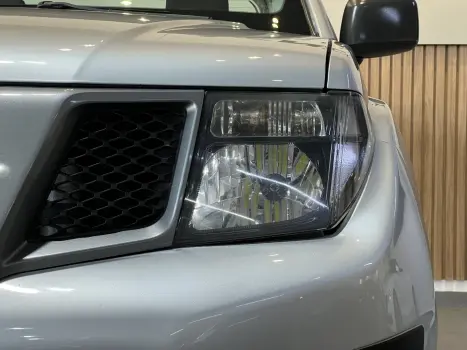 NISSAN Frontier , Foto 8