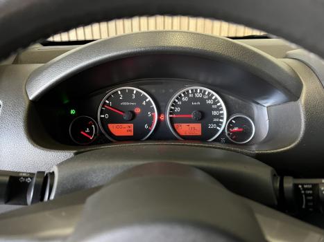 NISSAN Frontier , Foto 11