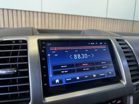 NISSAN Frontier , Foto 13