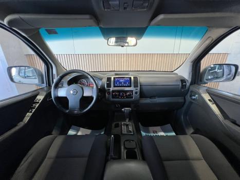 NISSAN Frontier , Foto 18