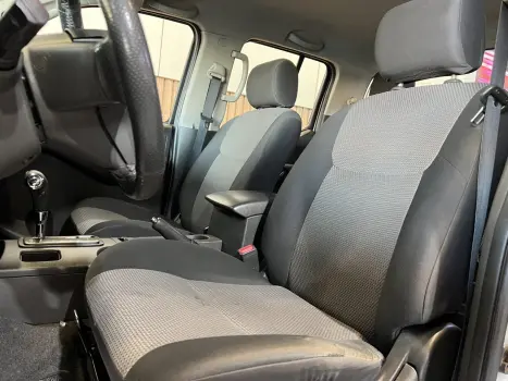NISSAN Frontier , Foto 19