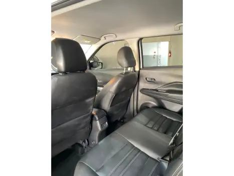 NISSAN Kicks 1.6 16V 4P FLEXSTART EXCLUSIVE XTRONIC AUTOMTICO CVT, Foto 12