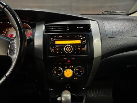 NISSAN Livina 1.8 16V 4P SL X-GEAR FLEX AUTOMTICO, Foto 13
