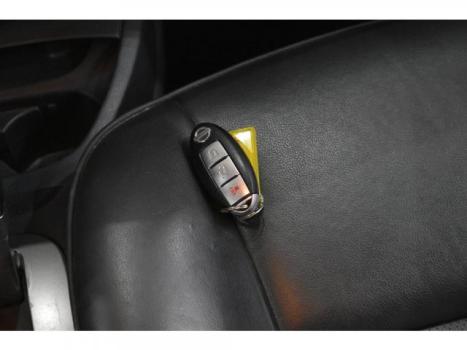 NISSAN Livina 1.8 16V SL 4P FLEX, Foto 14