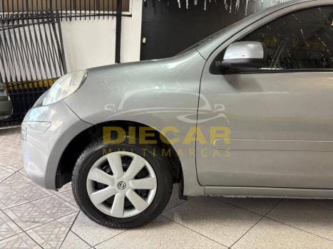 NISSAN March 1.0 12V 4P S FLEX, Foto 8