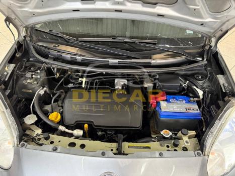 NISSAN March 1.0 12V 4P S FLEX, Foto 17