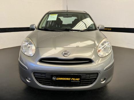 NISSAN March 1.0 12V 4P S FLEX, Foto 2