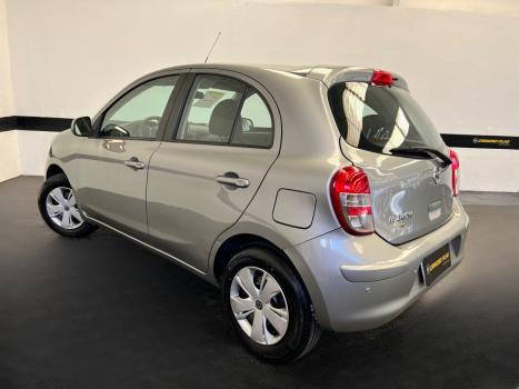 NISSAN March 1.0 12V 4P S FLEX, Foto 4