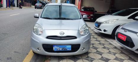 NISSAN March 1.0 16V 4P S FLEX, Foto 2