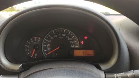 NISSAN March 1.6 16V 4P SV FLEX, Foto 6