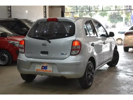NISSAN March 1.6 16V 4P S FLEX, Foto 9