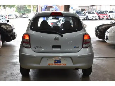 NISSAN March 1.6 16V 4P S FLEX, Foto 11