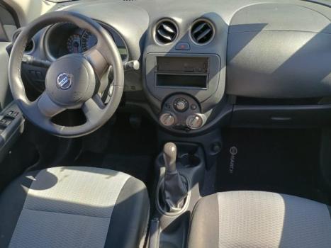 NISSAN March 1.6 16V 4P S FLEX, Foto 4
