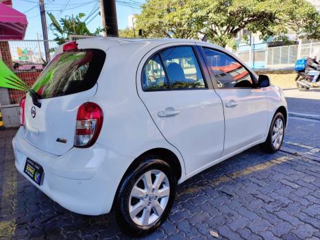 NISSAN March 1.6 16V 4P SV FLEX, Foto 14