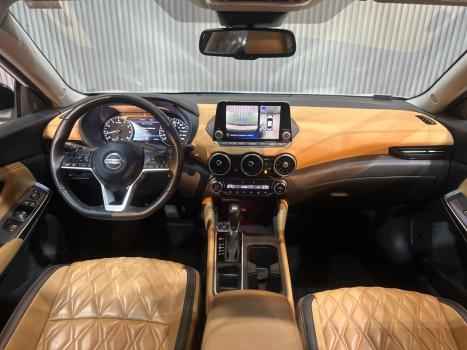 NISSAN Sentra , Foto 10