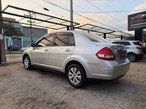 NISSAN Tiida Sedan 1.8 16V 4P FLEX, Foto 4