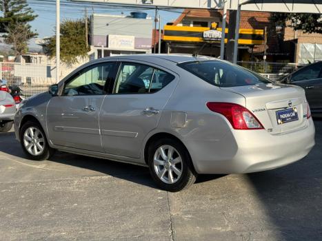NISSAN Versa Sedan 1.6 16V 4P FLEX SV, Foto 4