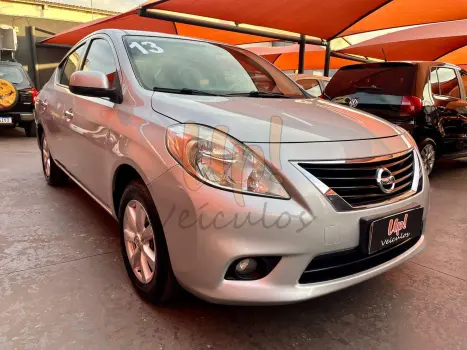 NISSAN Versa Sedan 1.6 16V 4P FLEX SL, Foto 1