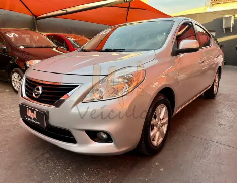 NISSAN Versa Sedan 1.6 16V 4P FLEX SL, Foto 2