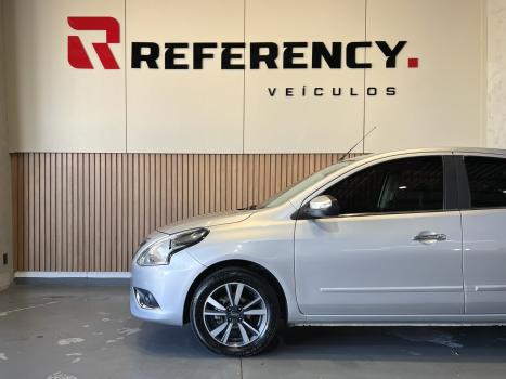 NISSAN Versa Sedan , Foto 8