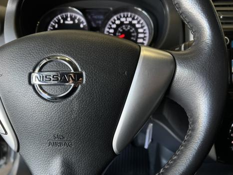 NISSAN Versa Sedan , Foto 12
