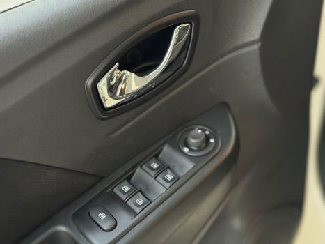 RENAULT Captur 1.6 16V 4P SCE ZEN X-TRONIC AUTOMTICO CVT, Foto 8