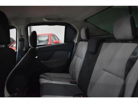 RENAULT Logan 1.6 4P FLEX DINAMIQUE, Foto 8