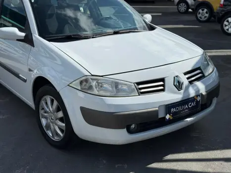 RENAULT Megane Grand Tour 1.6 16V 4P FLEX DYNAMIQUE, Foto 8