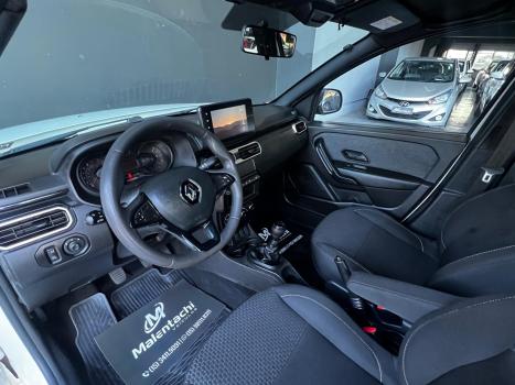 RENAULT Oroch 1.6 16V 4P FLEX INTENSE, Foto 12