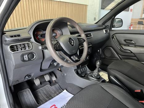 RENAULT Oroch , Foto 17