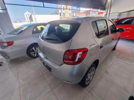 RENAULT Sandero 1.0 12V 4P FLEX SCE AUTHENTIQUE, Foto 2