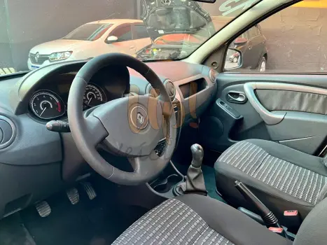 RENAULT Sandero 1.0 16V 4P FLEX EXPRESSION, Foto 11