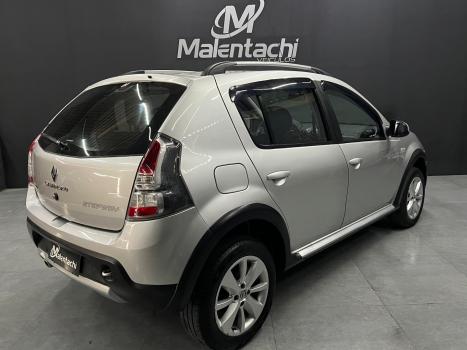 RENAULT Sandero 1.6 16V 4P FLEX STEPWAY AUTOMTICO, Foto 4