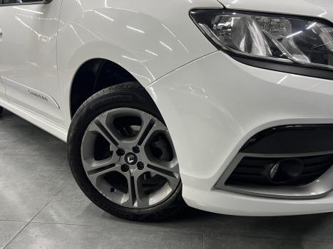 RENAULT Sandero , Foto 2