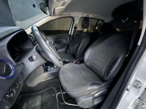RENAULT Sandero , Foto 14