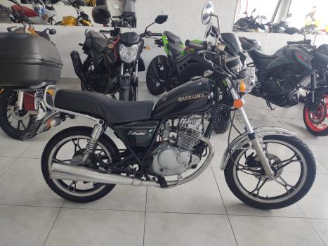 SUZUKI Intruder 125 , Foto 3