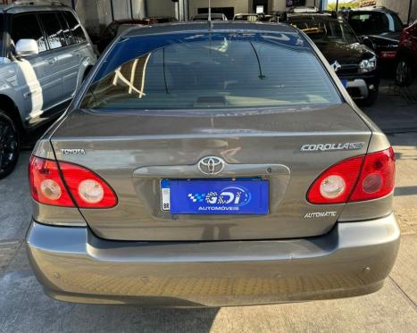 TOYOTA Corolla 1.6 16V 4P XLI, Foto 4
