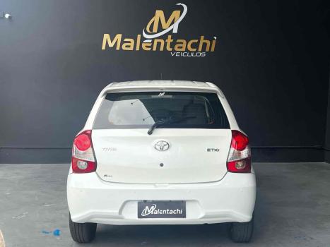 TOYOTA Etios Hatch 1.3 16V 4P FLEX X, Foto 5