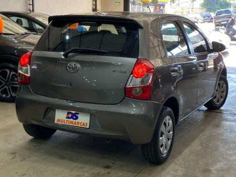 TOYOTA Etios Hatch 1.5 16V 4P FLEX XS AUTOMTICO, Foto 2