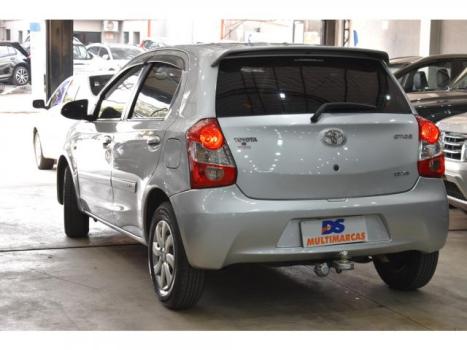 TOYOTA Etios Hatch 1.5 16V 4P FLEX XS, Foto 6