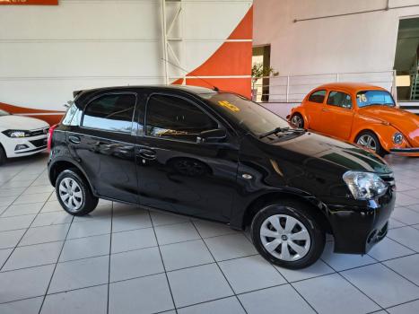 TOYOTA Etios Hatch 1.3 16V 4P FLEX X, Foto 4