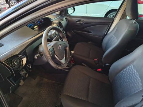TOYOTA Etios Hatch 1.3 16V 4P FLEX X, Foto 17