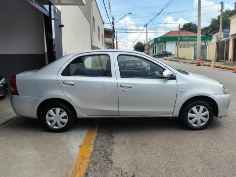 TOYOTA Etios Sedan 1.5 16V 4P FLEX X, Foto 4